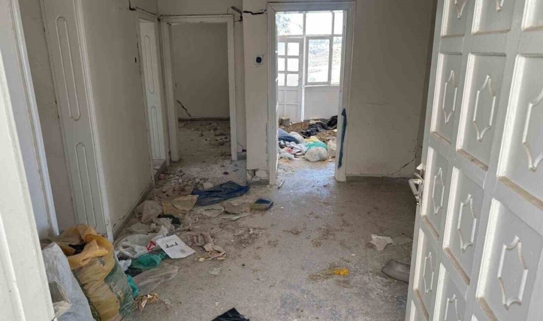 Adıyaman’da, madde bağımlılarından dolayı korku yaşadıklarını dile getiren vatandaşlar yetkilileri