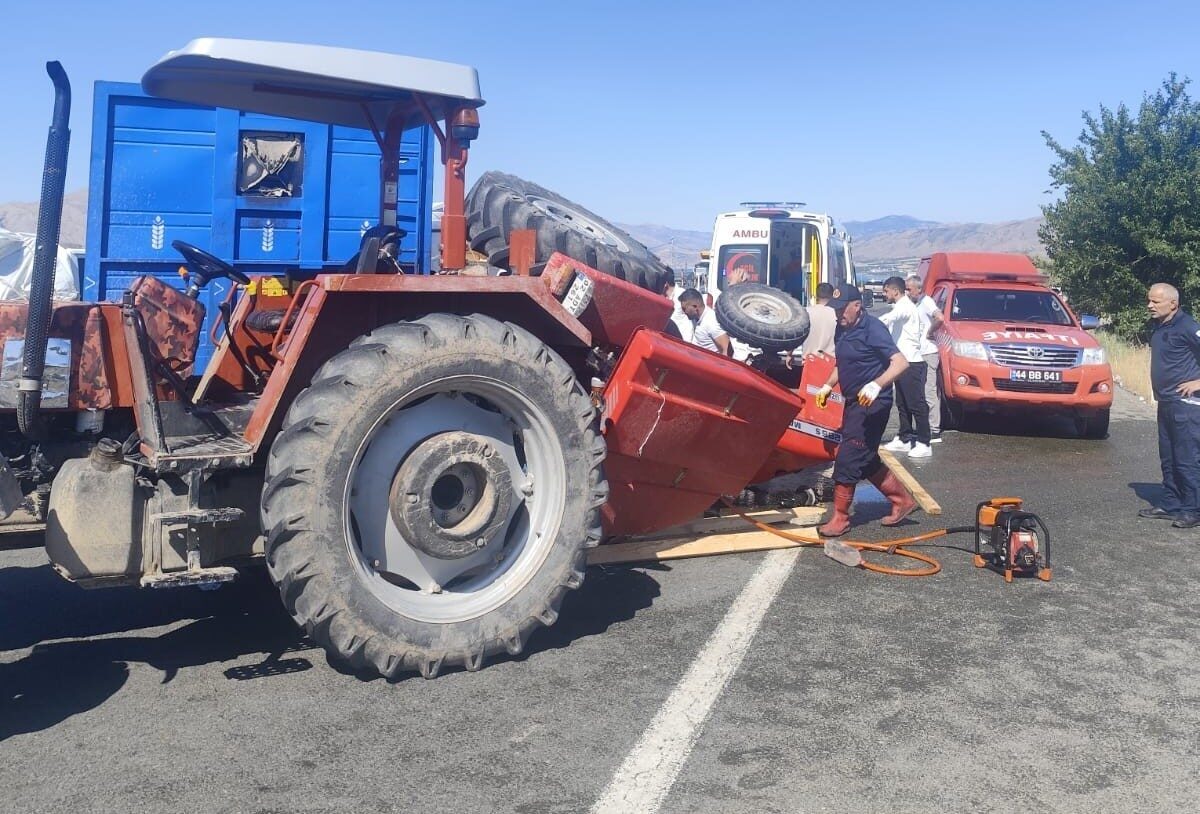 Malatya’da tır ile çarpışan traktörün sürücüsü hayatını kaybetti. Kaza, gündüz