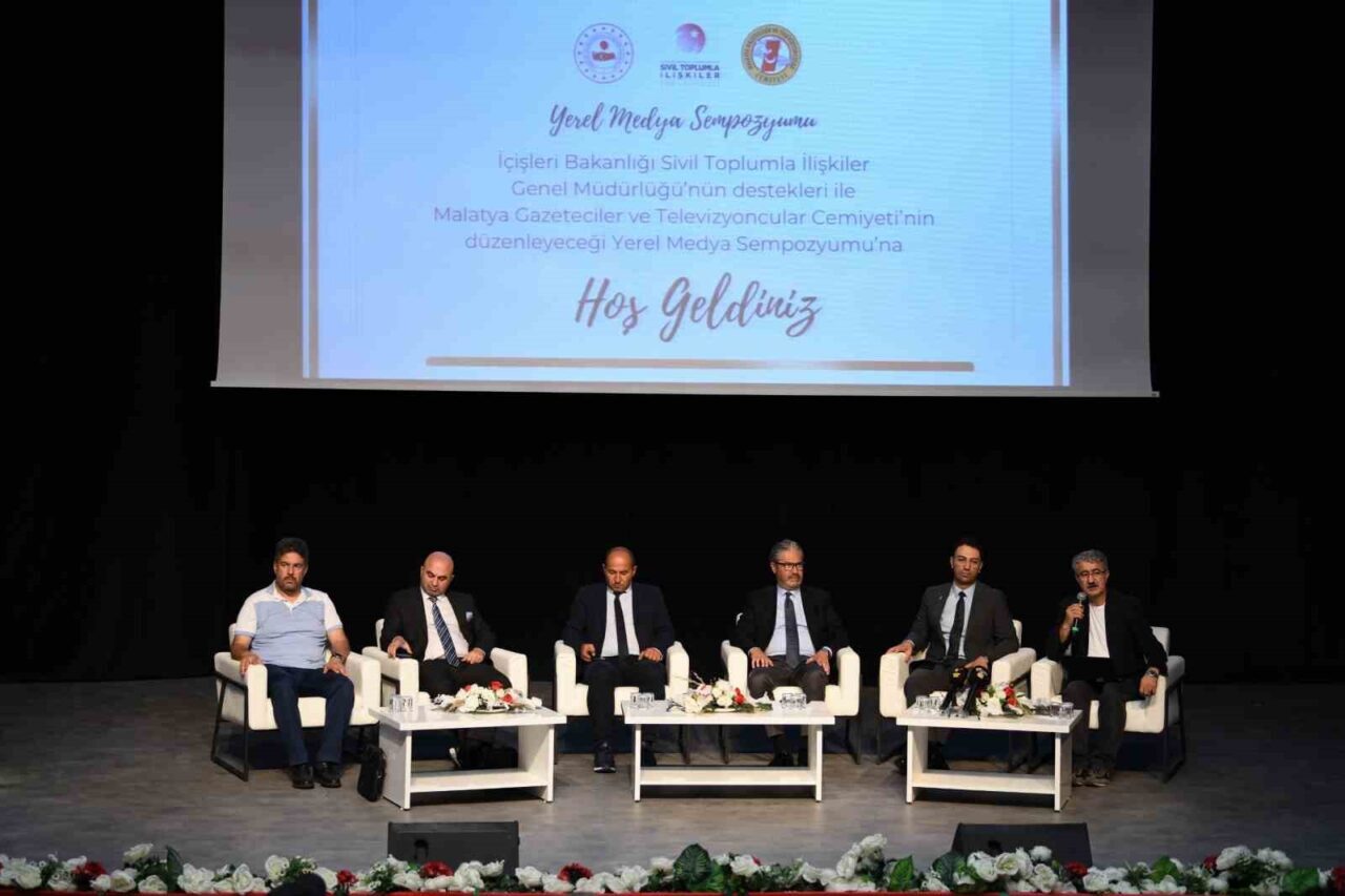 İçişleri Bakanlığı desteğiyle Malatya’da düzenlenen Yerel Medya Sempozyumu’nda, yerel basının