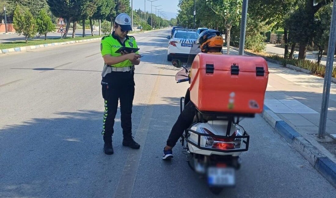 Manisa il genelinde yapılan motosiklet denetimlerinde kusurlu görülen 953 sürücüye