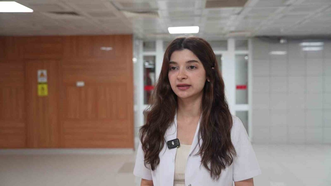 Bursa Yüksek İhtisas Eğitim ve Araştırma Hastanesi’nde görevli Dermatoloji Uzmanı