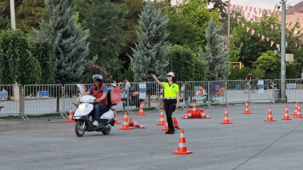 Mardin İl Emniyet Müdürlüğü, İçişleri Bakanlığınca yürütülen “Motosiklet Denetimleri Eylem