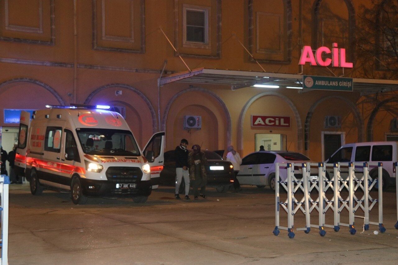 Mardin’in Kızıltepe ilçesinde bir genç, parkta başından vurulmuş halde bulundu.