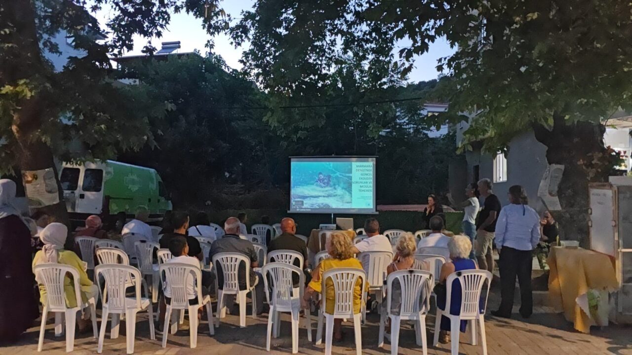 Marmara Denizi’nde son yıllarda artan müsilaj sorunu, çevresel etkilerinin ötesine