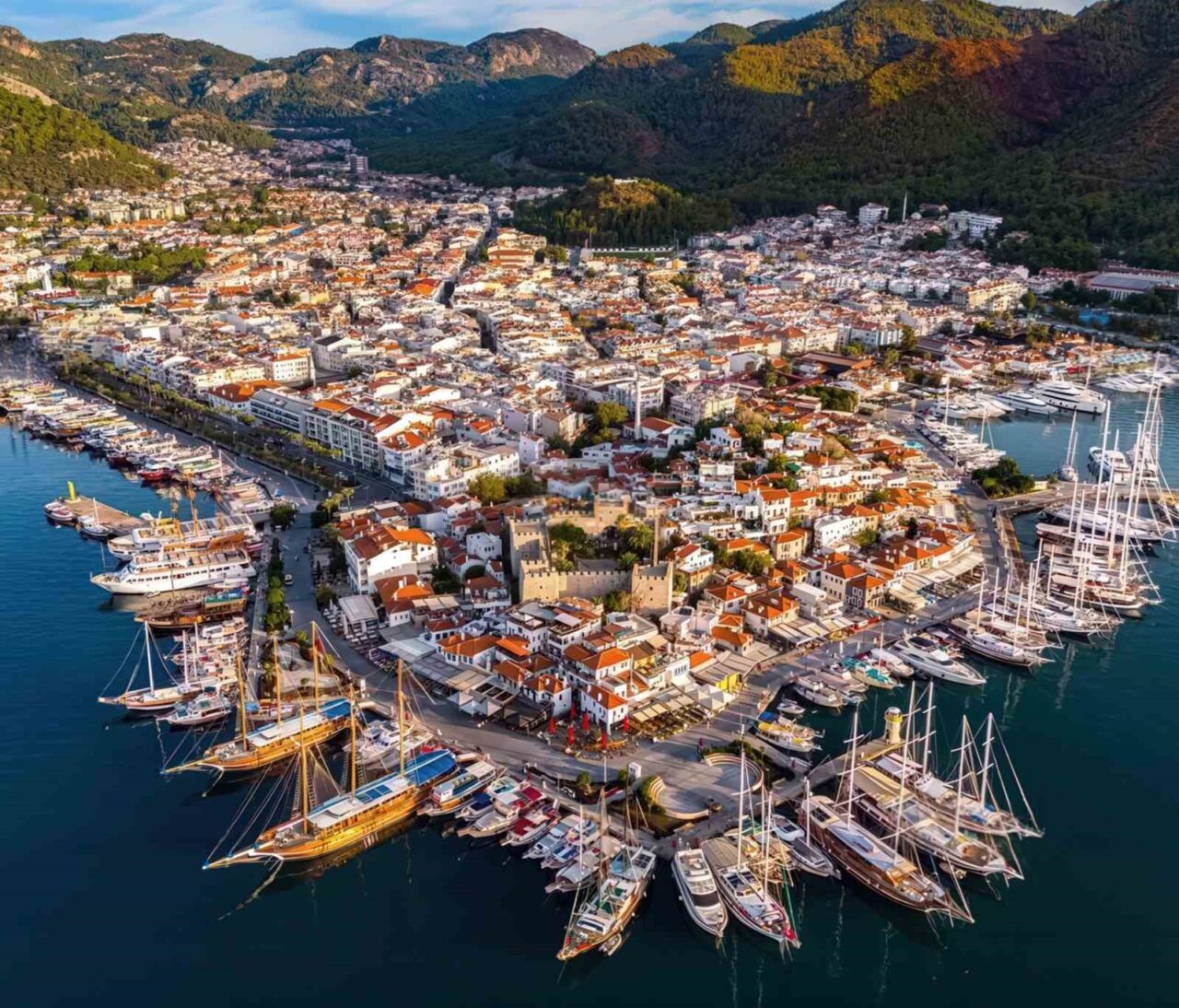 Marmaris, 2025 turizm sezonunda İngiltere pazarına yönelik dikkat çekici bir