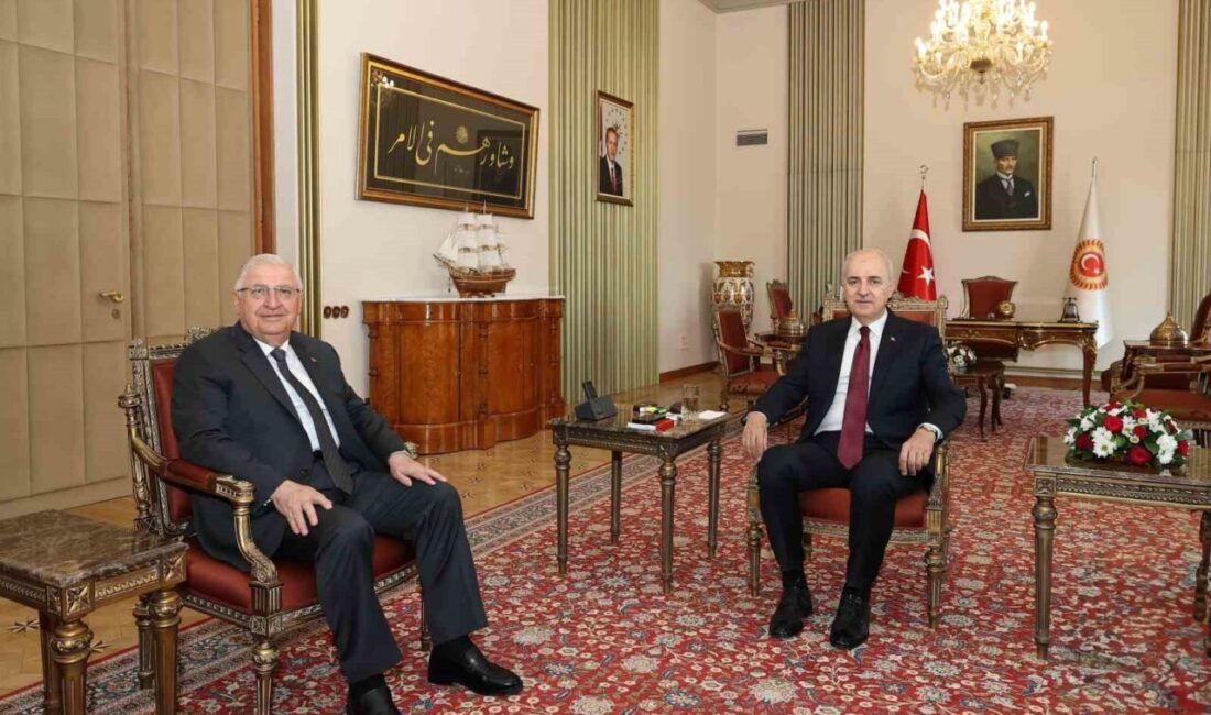 Türkiye Büyük Millet Meclisi(TBMM) Başkanı Numan Kurtulmuş, Millî Savunma Bakanı