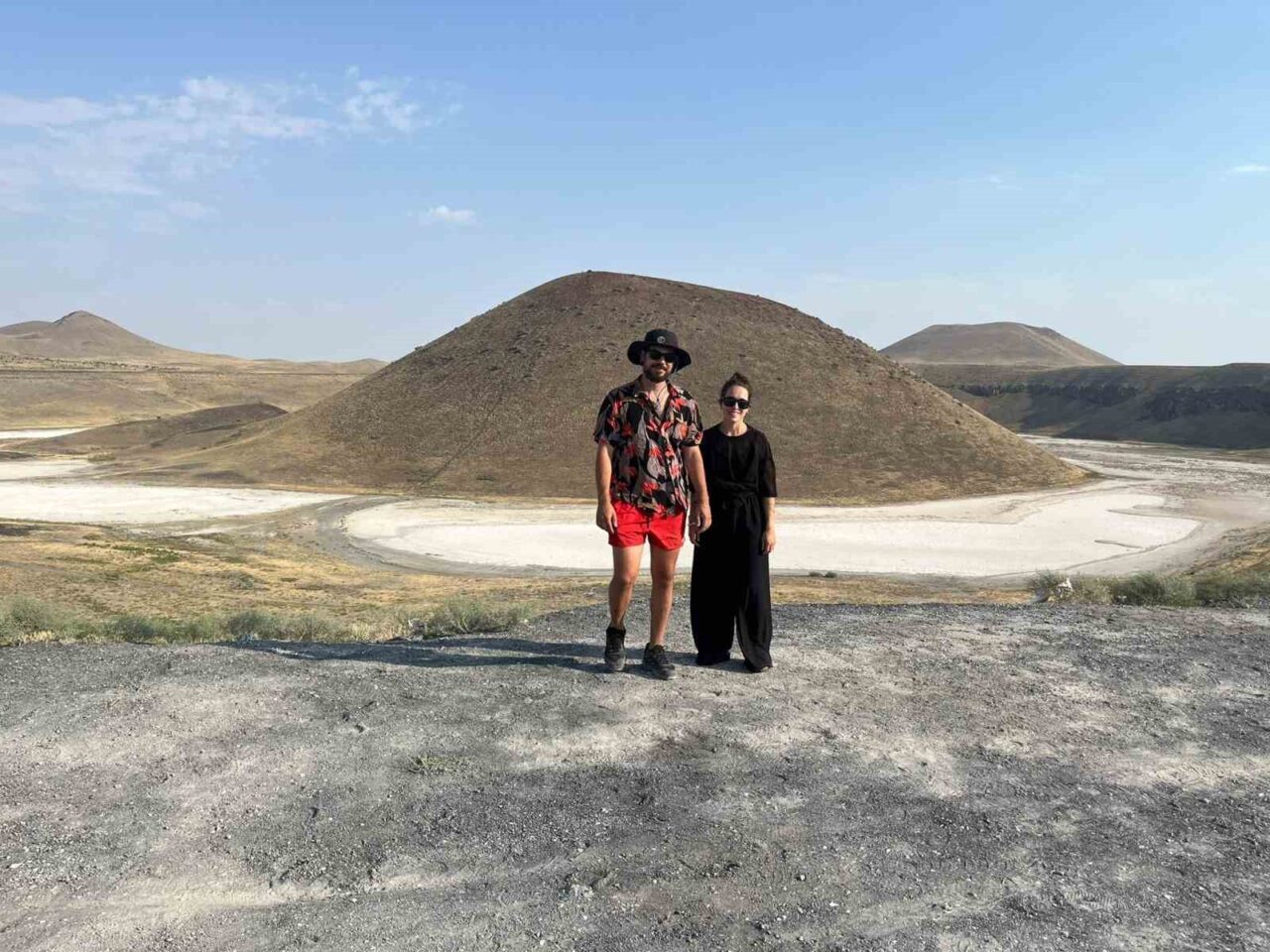 Fransa’nın başkenti Paris’ten yola çıkan Fransız turist çift, Konya’nın Karapınar