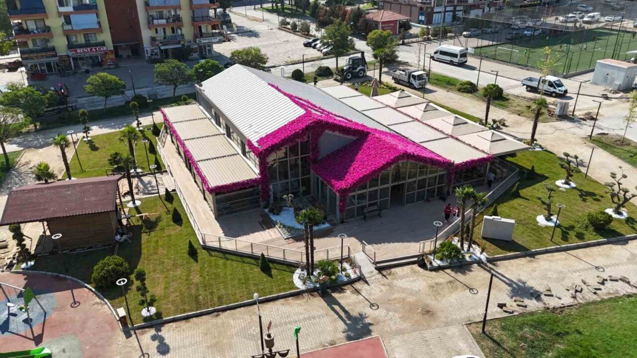 Menemen Belediyesi, vatandaşların huzurla, keyifle, lezzetle ve ekonomik olarak sosyalleşebileceği