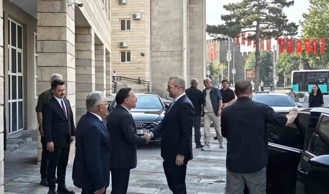 Türkiye Cumhuriyeti Merkez Bankası Başkanı Dr. Fatih Karahan, bir dizi
