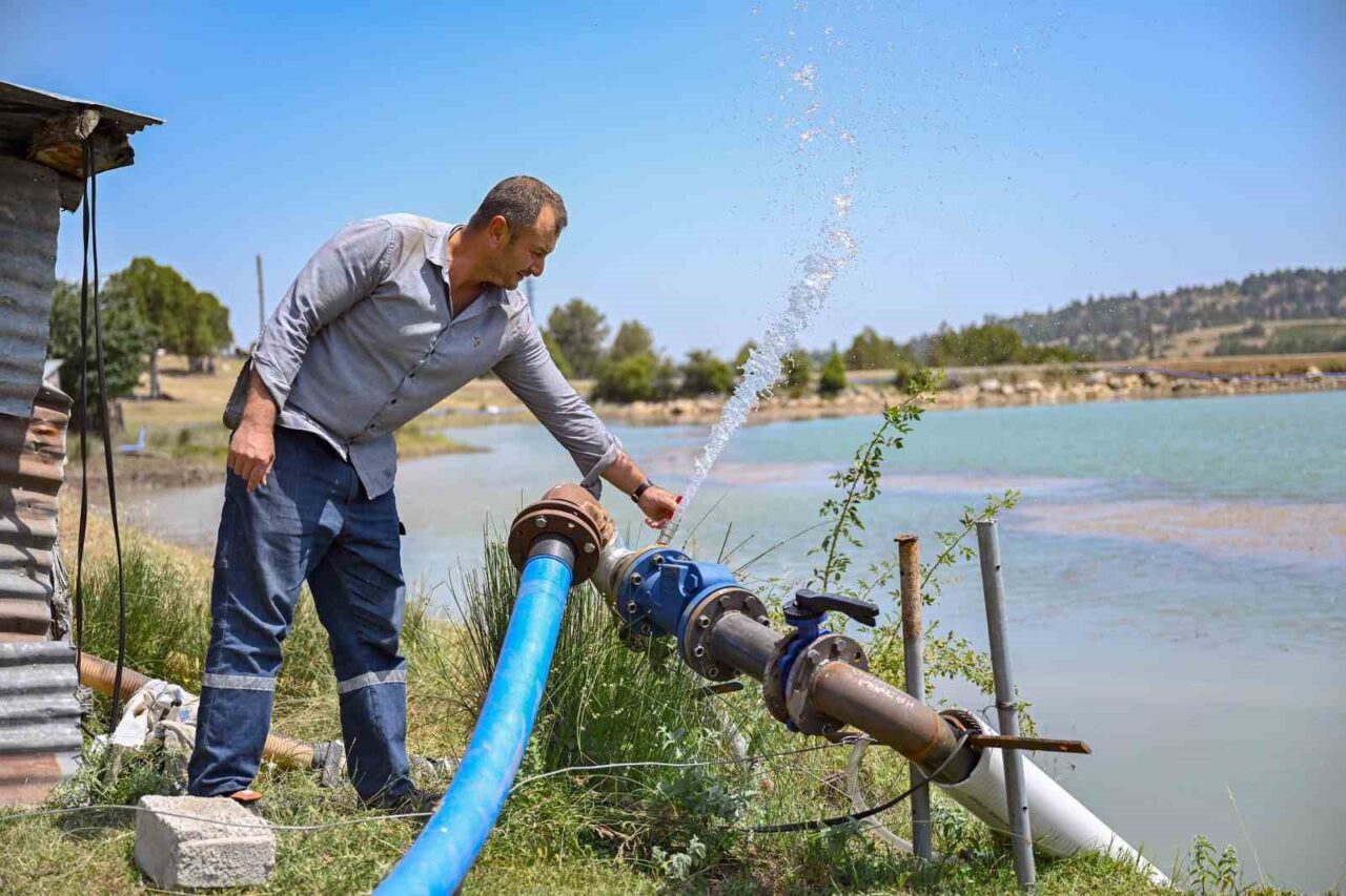 Mersin Büyükşehir Belediyesi, tarımsal üretimi desteklemek amacıyla Atlılar (Sadiye) Mahallesi’ne