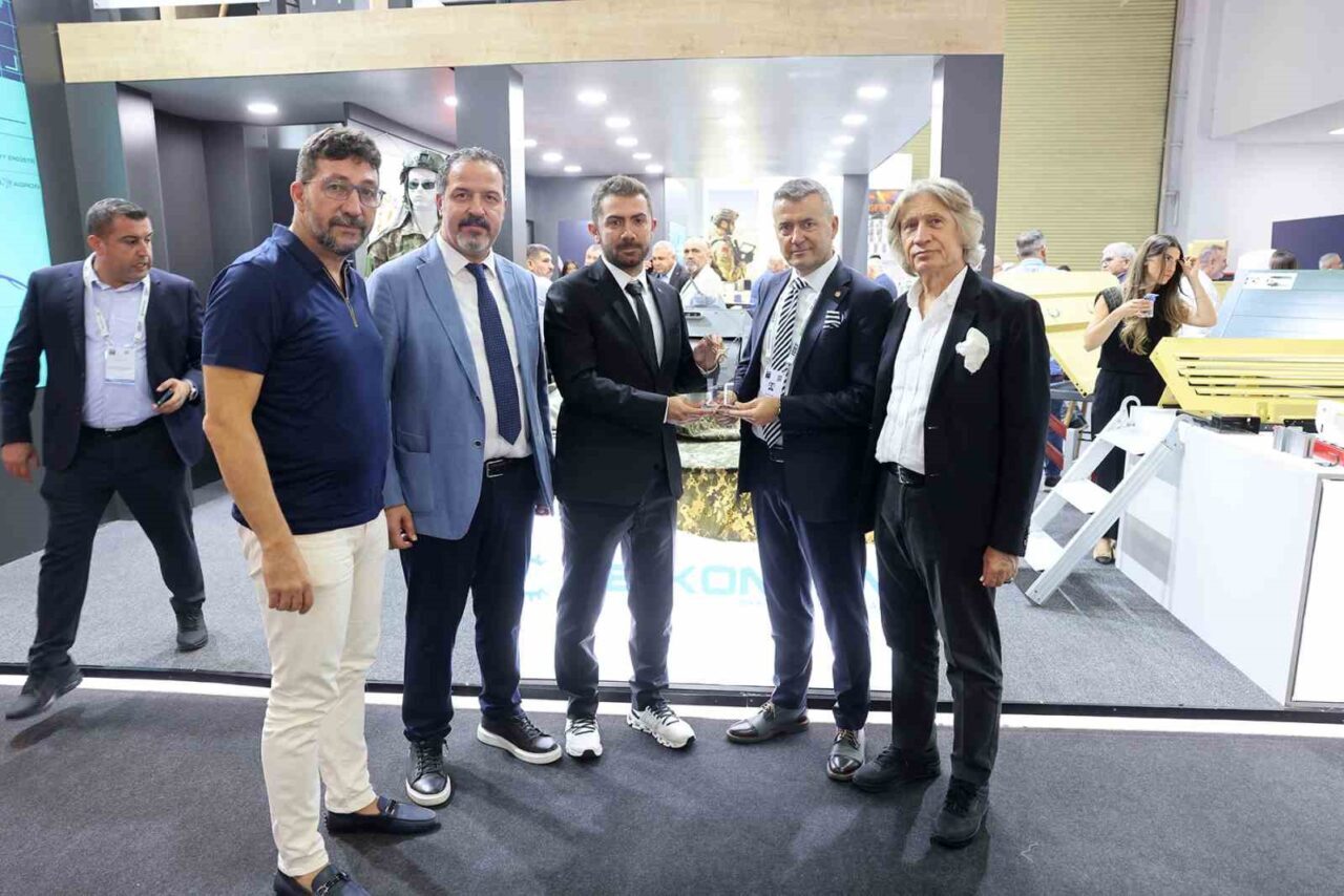 Mersin, savunma sanayiindeki gücünü ve vizyonunu ’geleceği savunuyor’ sloganıyla ’IDEF