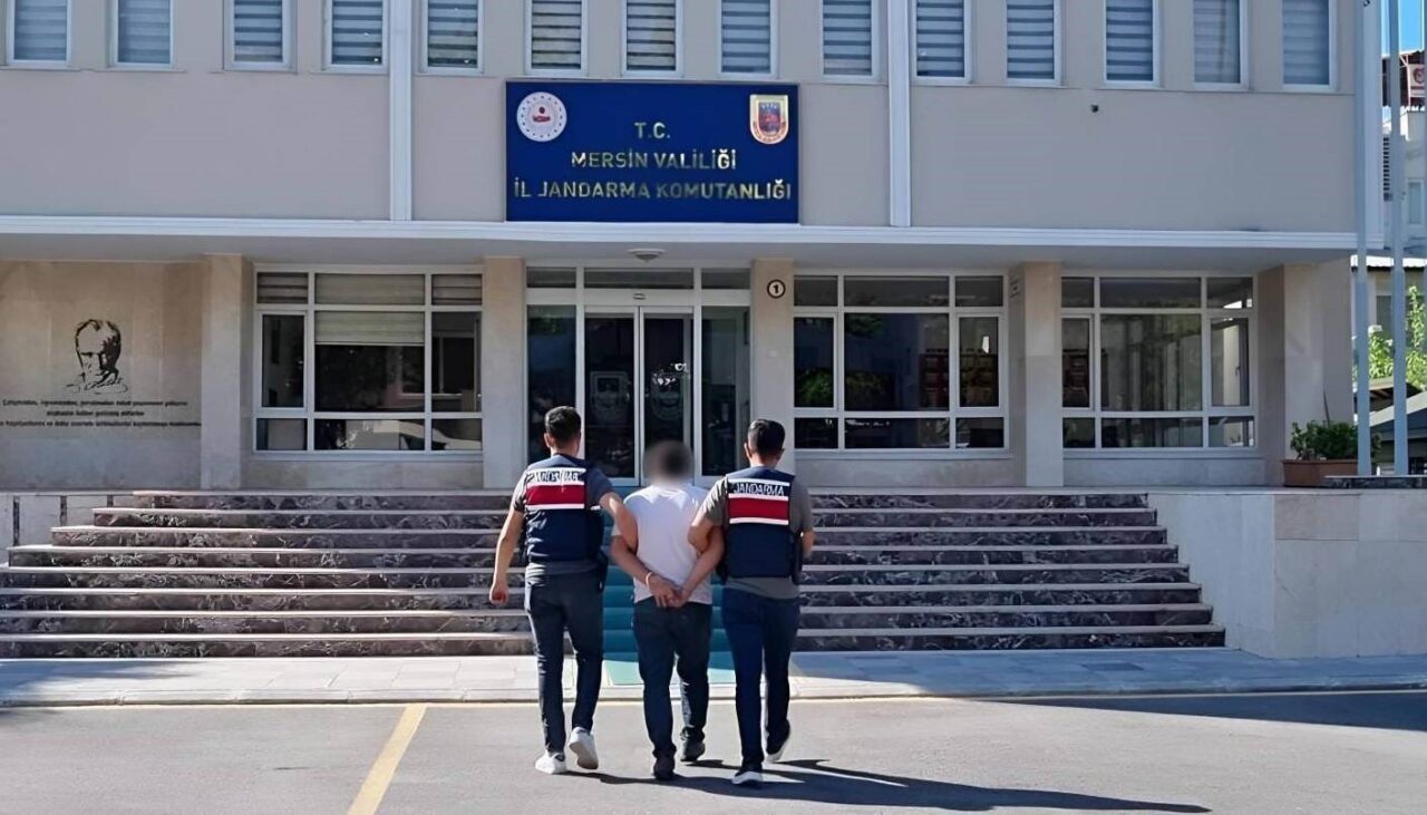 Mersin İl Jandarma Komutanlığı ekipleri, hakkında toplam 29 yıl 5