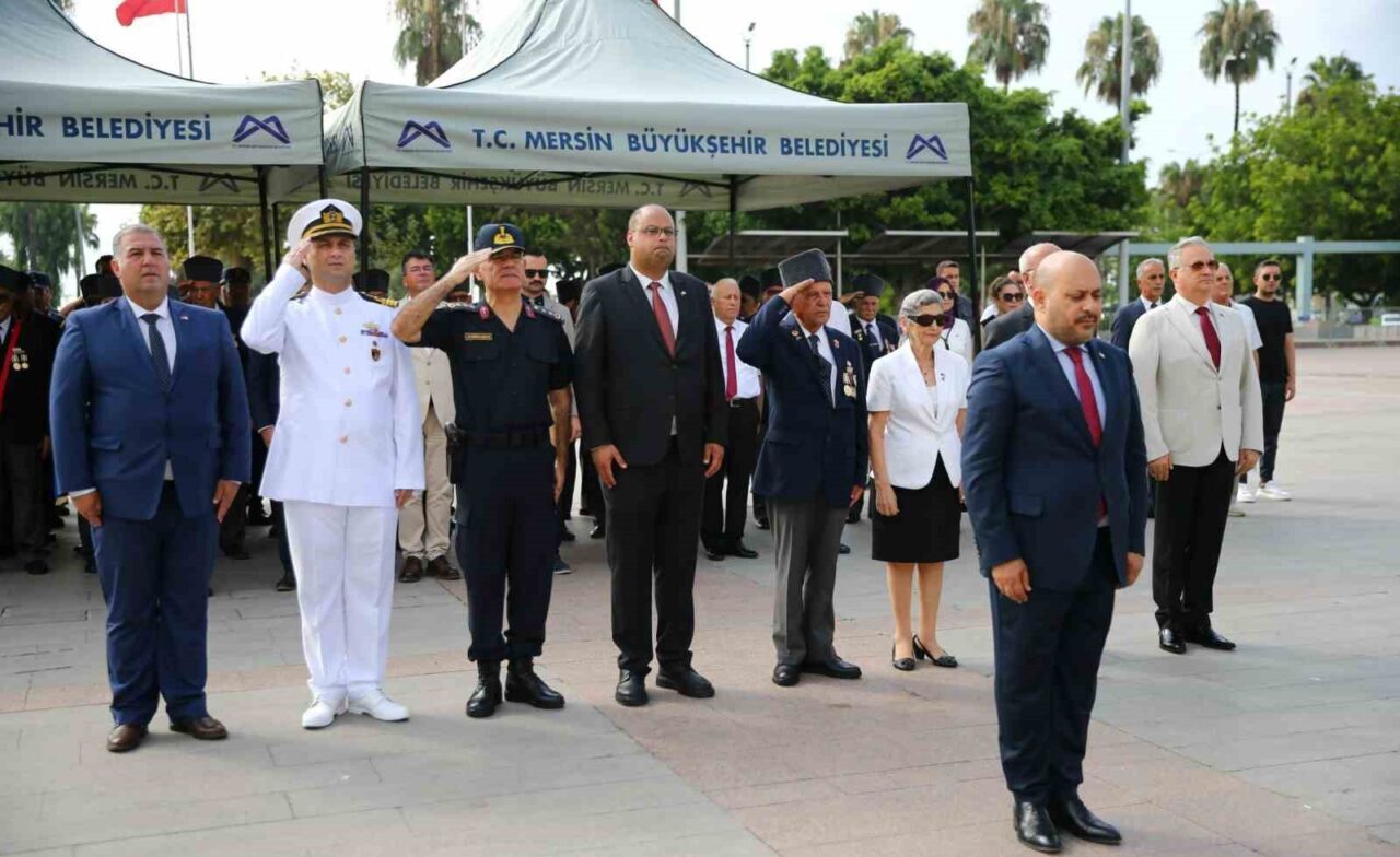 Mersin’de, Kıbrıs Barış Harekatı’nın 51. yıl dönümü dolayısıyla tören düzenlendi.