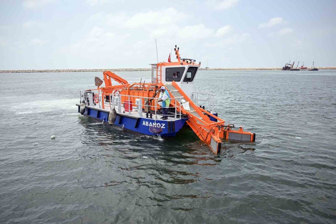 Mersin Büyükşehir Belediyesi, insan, tekne ve gemi kaynaklı kirlilikleri özel