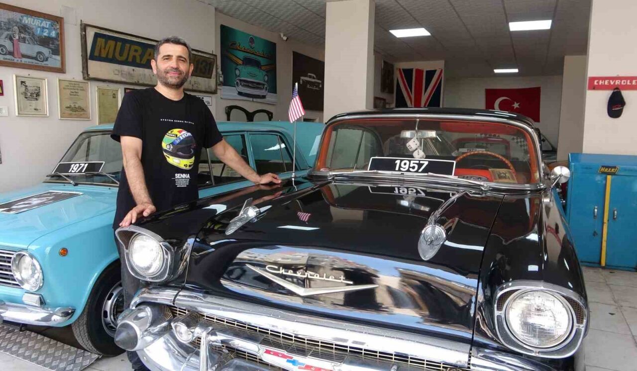 Mersinli iş insanı Oktay Dal, geçmişe duyduğu tutkuyu binlerce parçadan