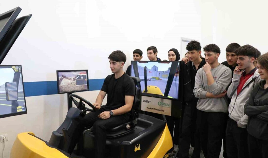 Yalova OSB’den yapılan açıklamada, lise tercih dönemindeki gençler ve aileleri