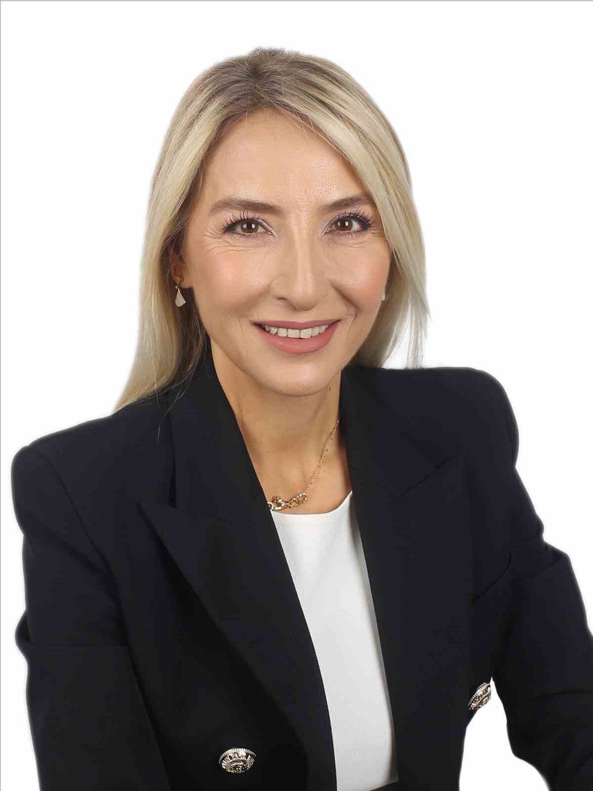 İstinye Üniversitesi İktisadi, İdari ve Sosyal Bilimler Fakültesi Dr. Öğretim