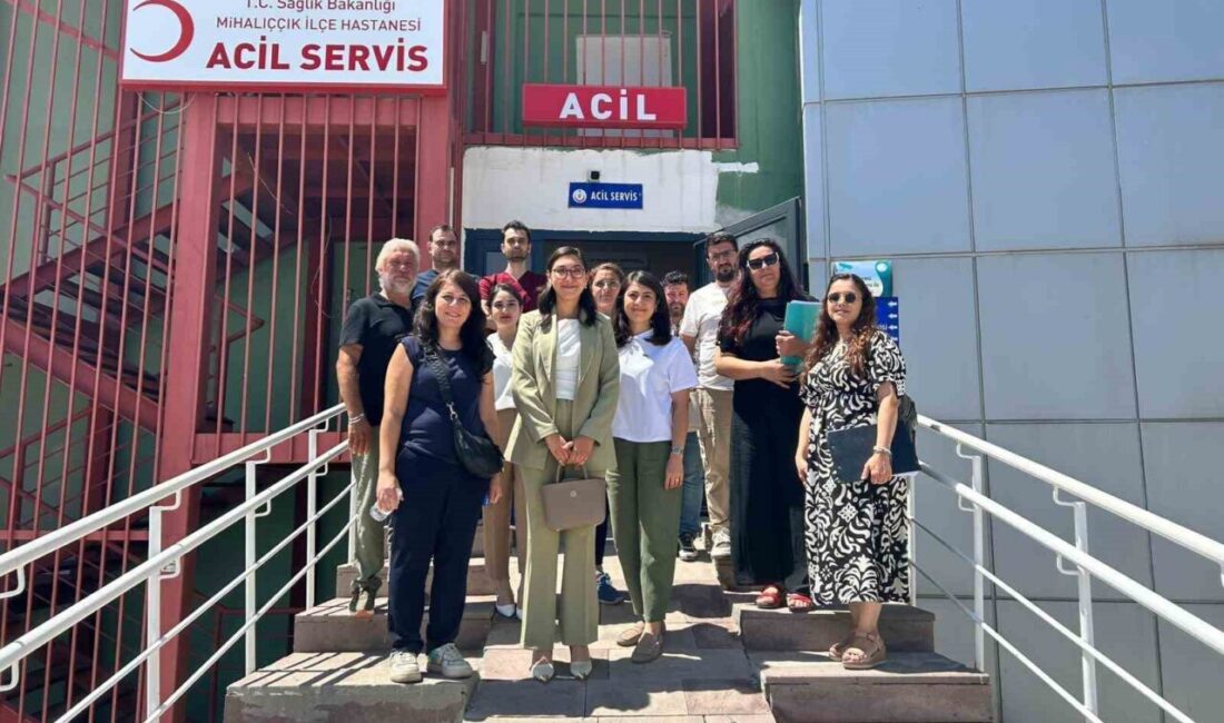 Halk Sağlığı yetkilileri, ilçe hastanesi, toplum sağlığı merkezi ve 112