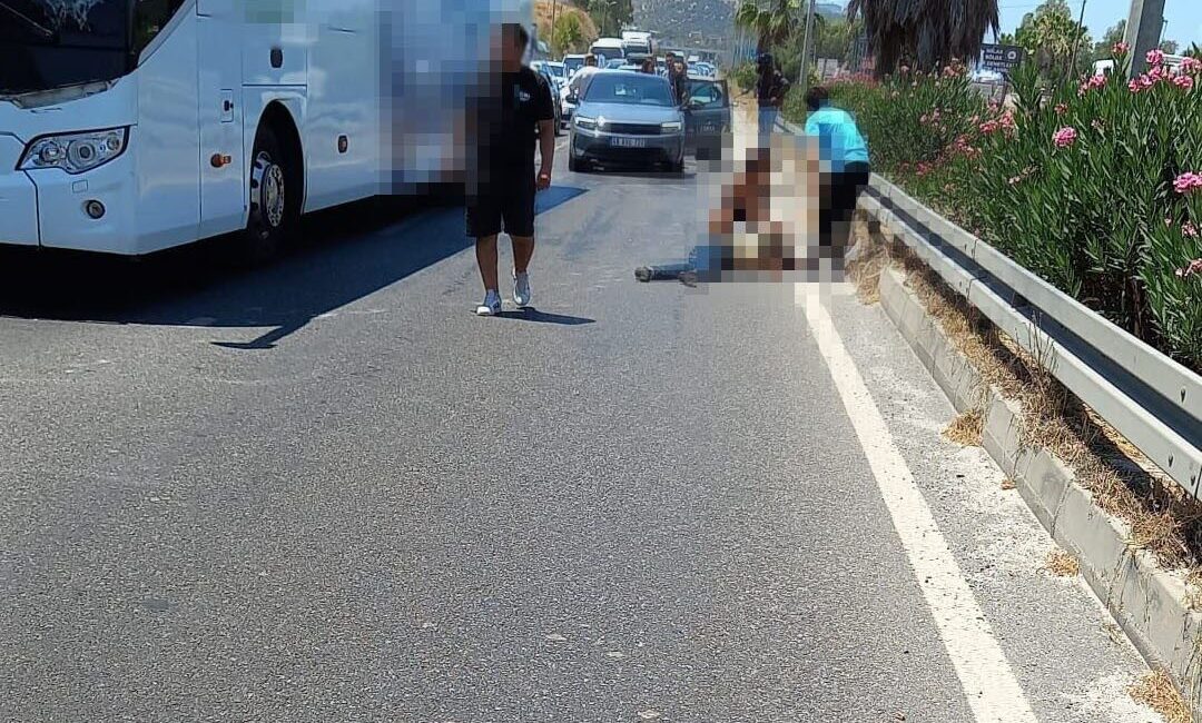 Muğla’nın Milas ilçesinde otoyolda karşıdan karşıya geçmeye çalışan yaya, yolcu