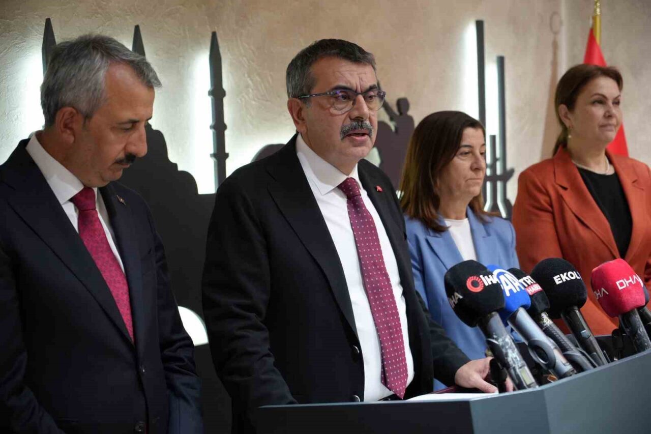 Milli Eğitim Bakanı Yusuf Tekin, Liselere Geçiş Sistemi (LGS) sonuçlarının