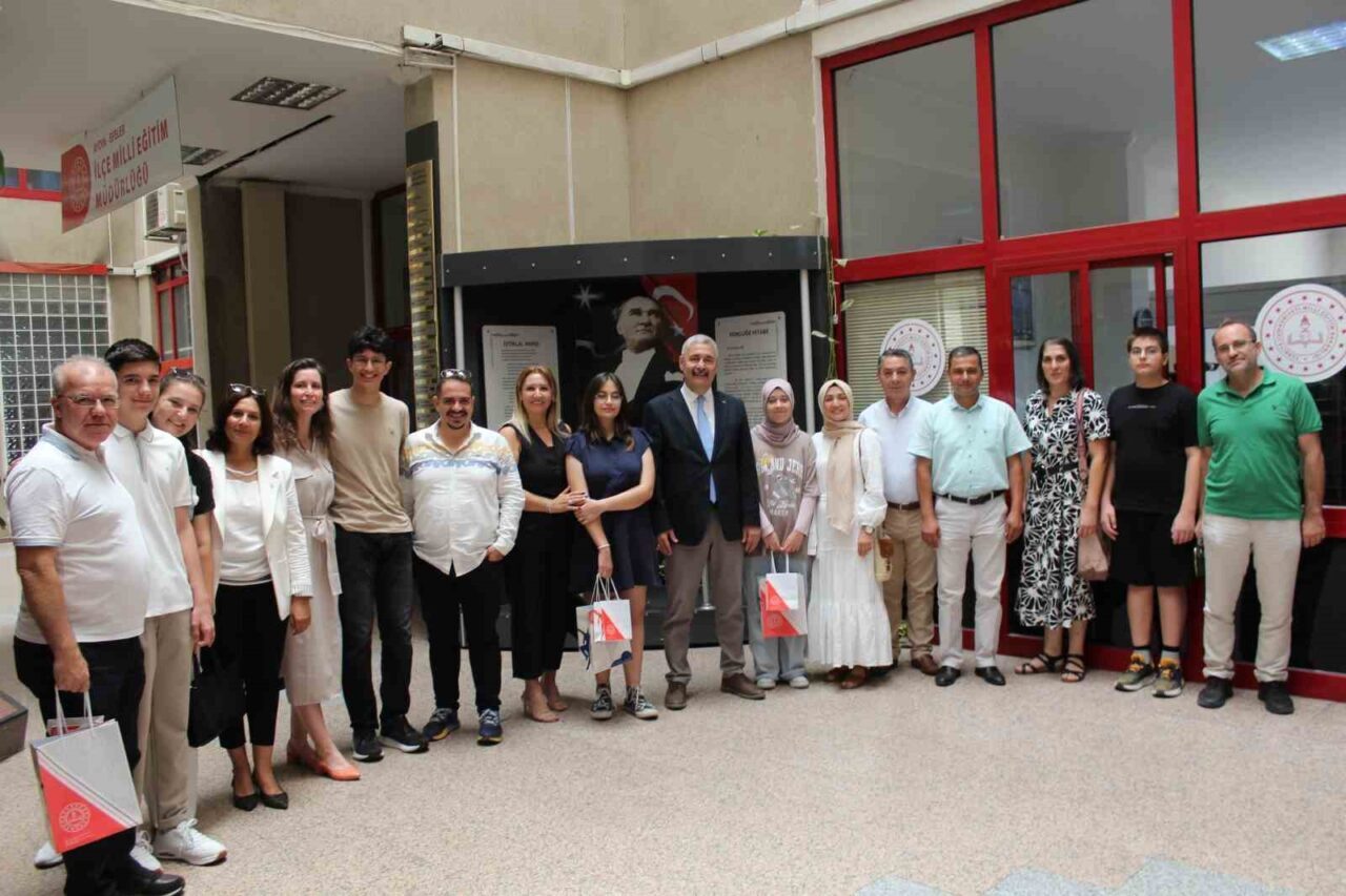 Efeler İlçe Milli Eğitim Müdürü Hakan Özcan, 2025 yılı Liselere