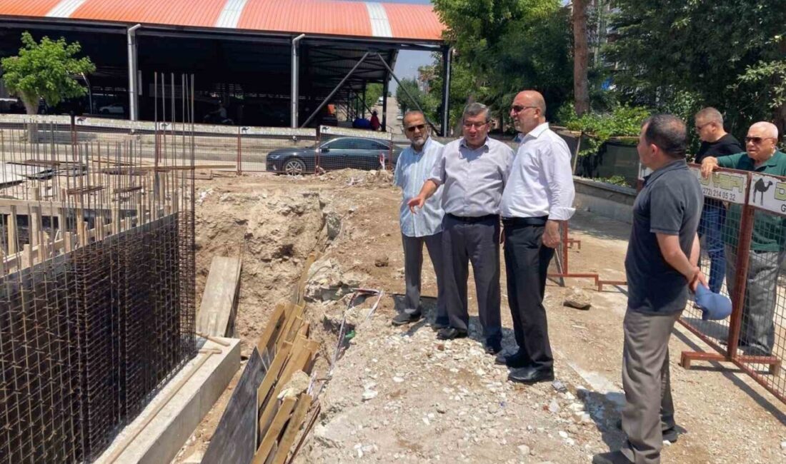 Afyonkarahisar Harbiş Mahallesi’nde depreme dayanıksız olduğu gerekçesiyle yıkılan ve yeniden