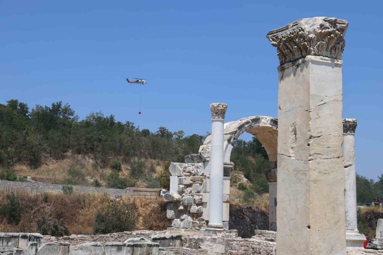 Muğla Stratonikia Antik kenti içinde de etkili olan zirai alan
