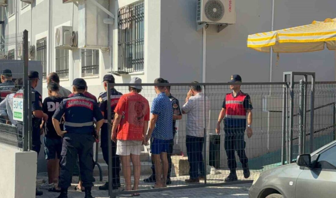 Muğla’nın Seydikemer ilçesi Karadere Plajı’nda yasa dışı yollardan yurtdışına çıkmaya