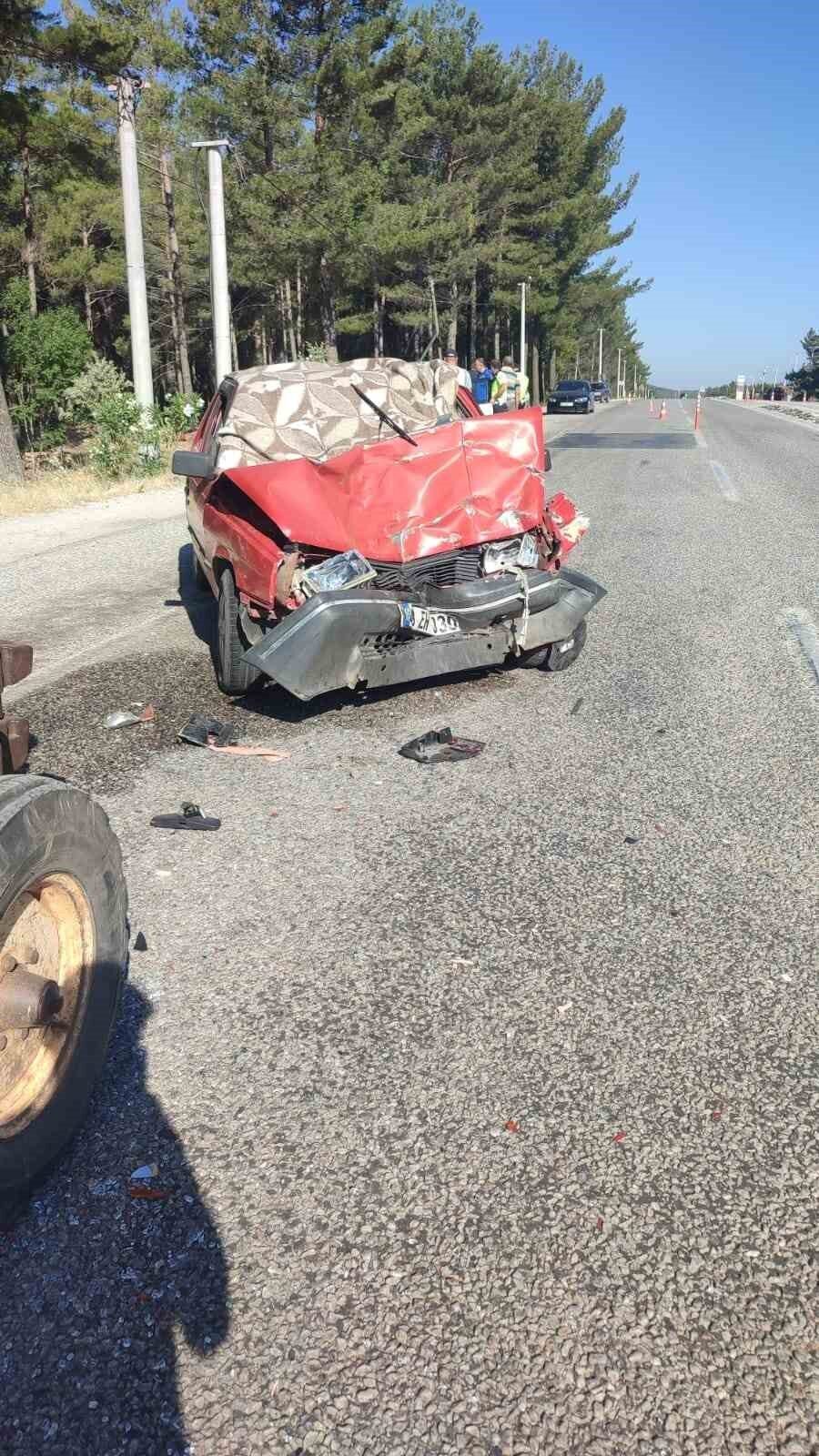 Muğla’nın Menteşe ilçesinde meydana gelen trafik kazasında iki kişi hafif