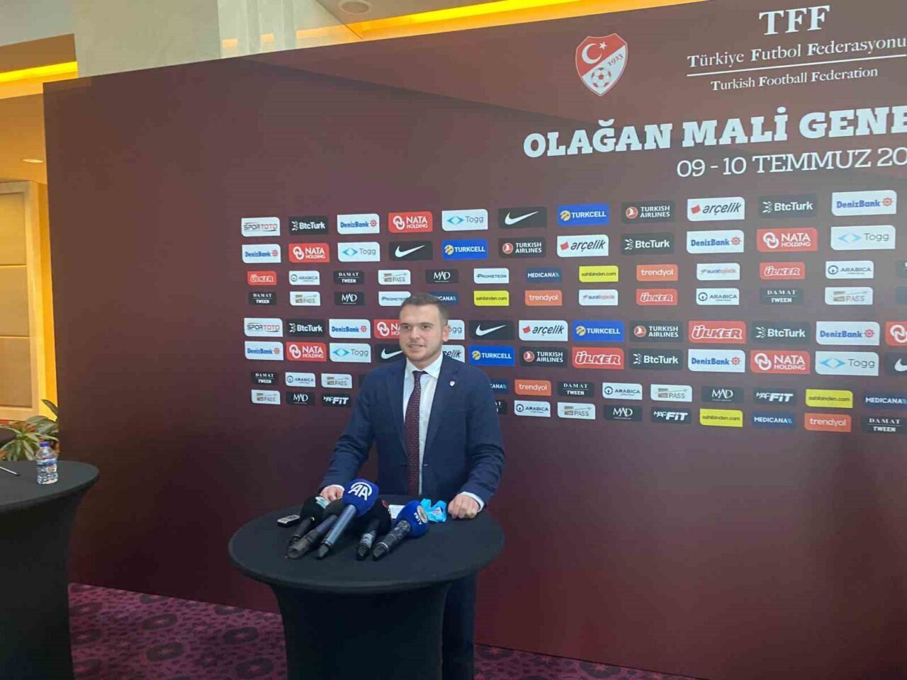 Türkiye Futbol Federasyonu’nun (TFF) Olağan Mali Genel Kurulu’nda divan kurulu