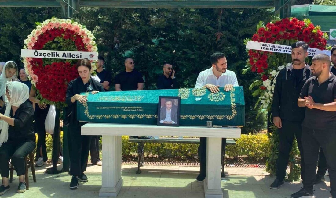Kalp krizi geçirerek hayatını kaybeden Muhammet Yakut’un cenazesi, Ataşehir’de kılınan