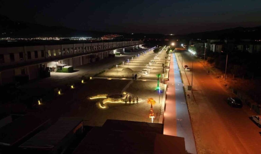 Manisa’da yatırımcıların gözdesi haline gelen Muradiye Organize Sanayi Bölgesinde asfalt