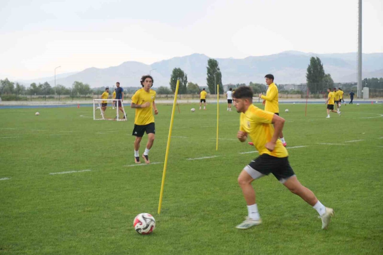 Muşspor, 20 Temmuz’a dek sürecek Muş kampının ardından Afyon ve