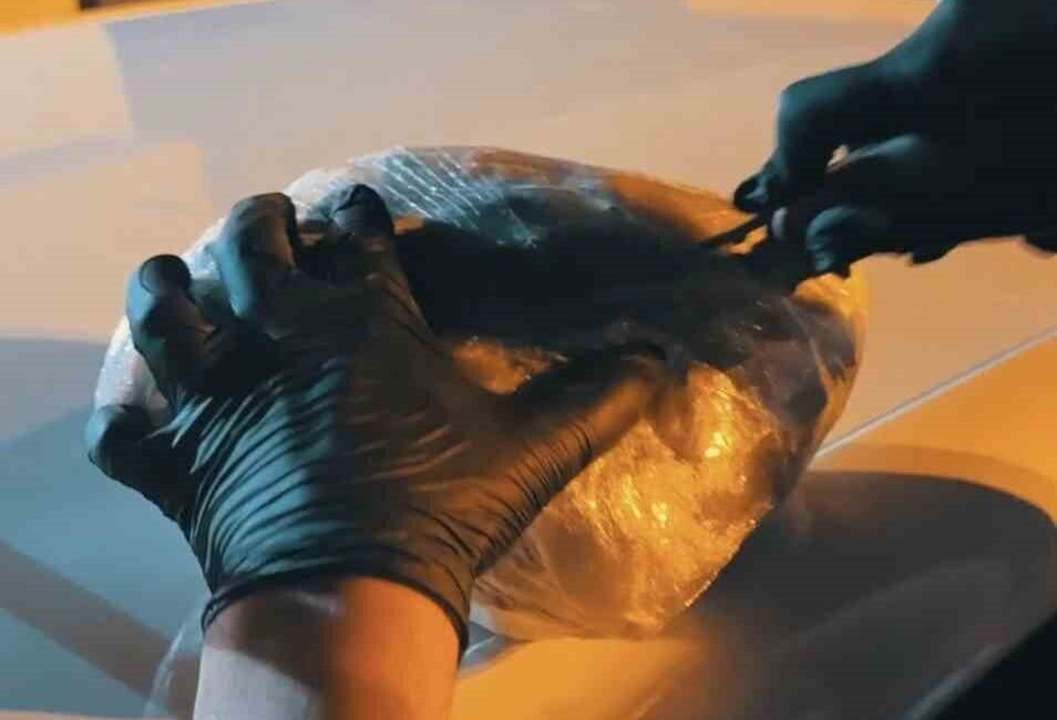 Muş’ta uyuşturucu madde ticaretinin önlenmesine yönelik yürütülen çalışmalar kapsamında 2