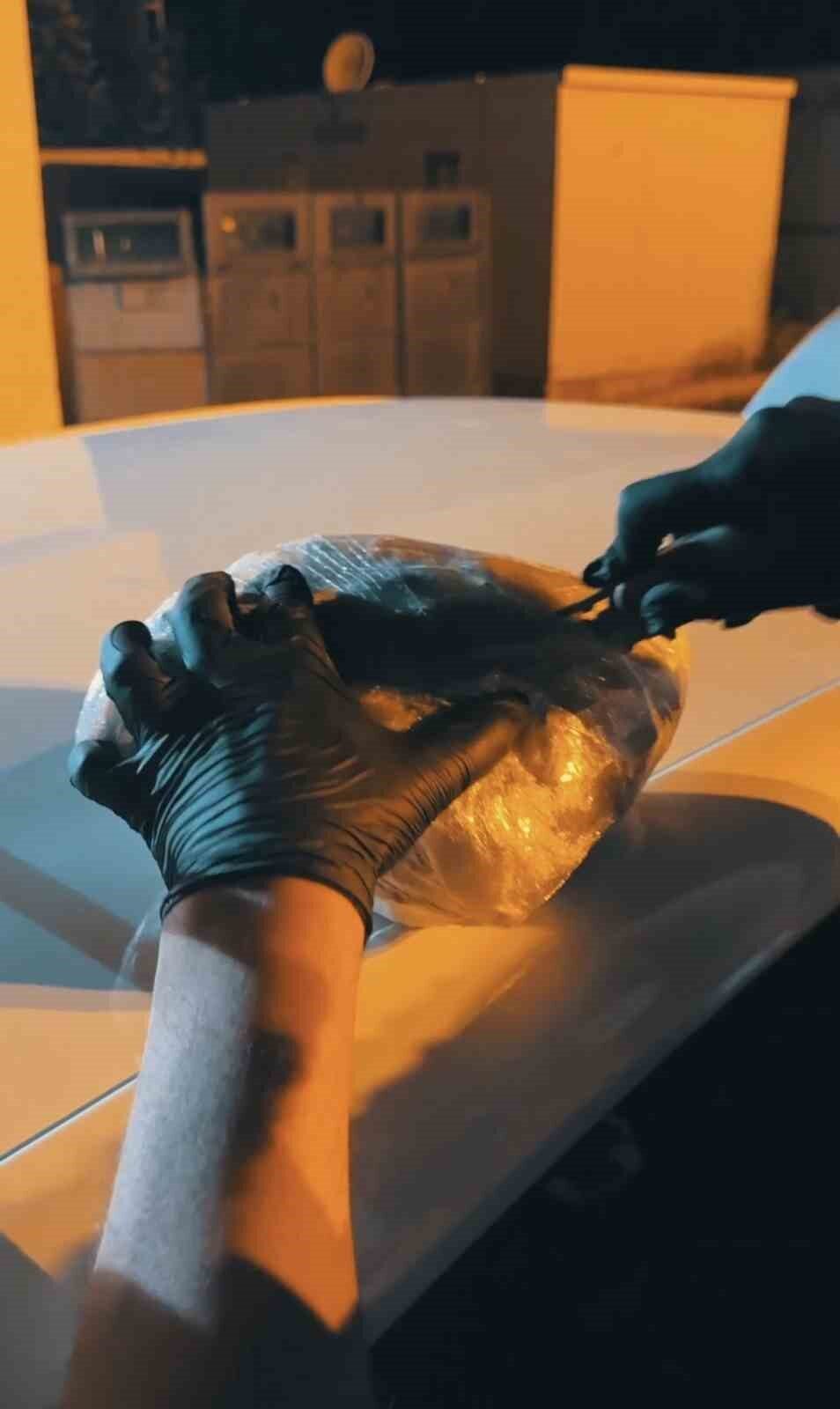 Muş’ta uyuşturucu madde ticaretinin önlenmesine yönelik yürütülen çalışmalar kapsamında 2