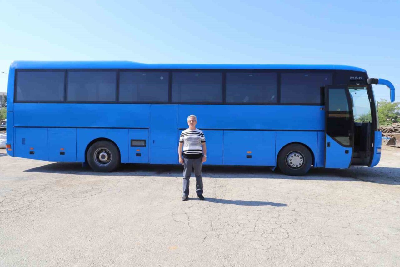 Nazilli Belediye Başkanı Dr. Ertuğrul Tetik, sabah mesaisine belediye ekiplerinin