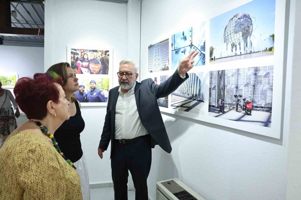 Fotoğraf sanatçısı Sinan Koçaslan’ın “New York Günlüğü” sergisi Misi’de bulunan