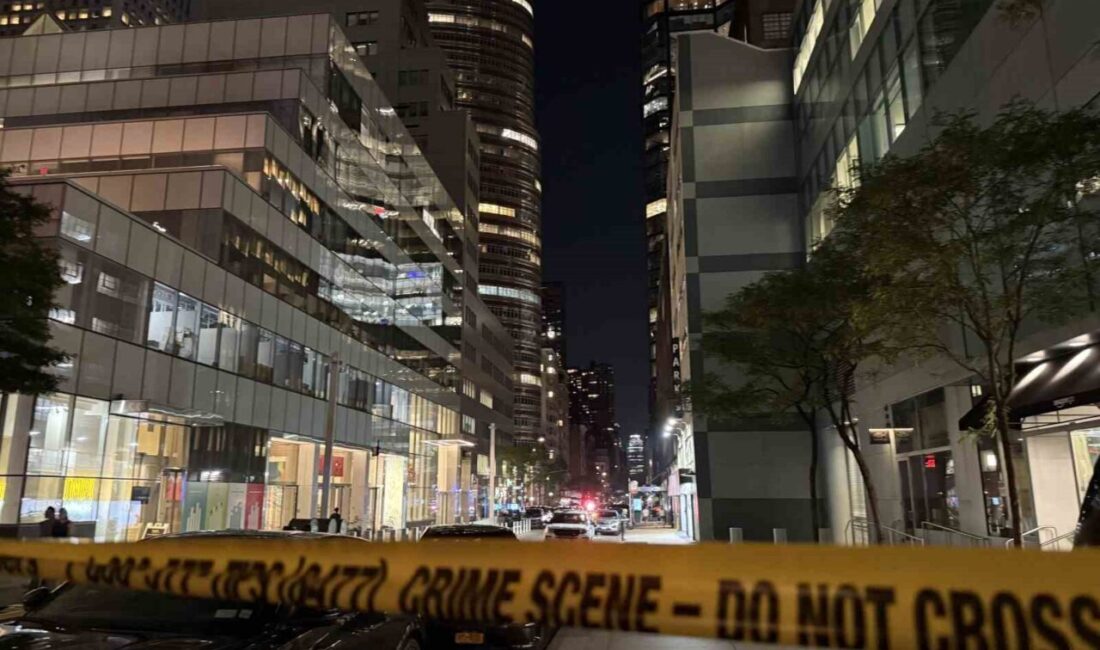 New York Belediye Başkanı Eric Adams ve yetkililerin düzenlediği ortak