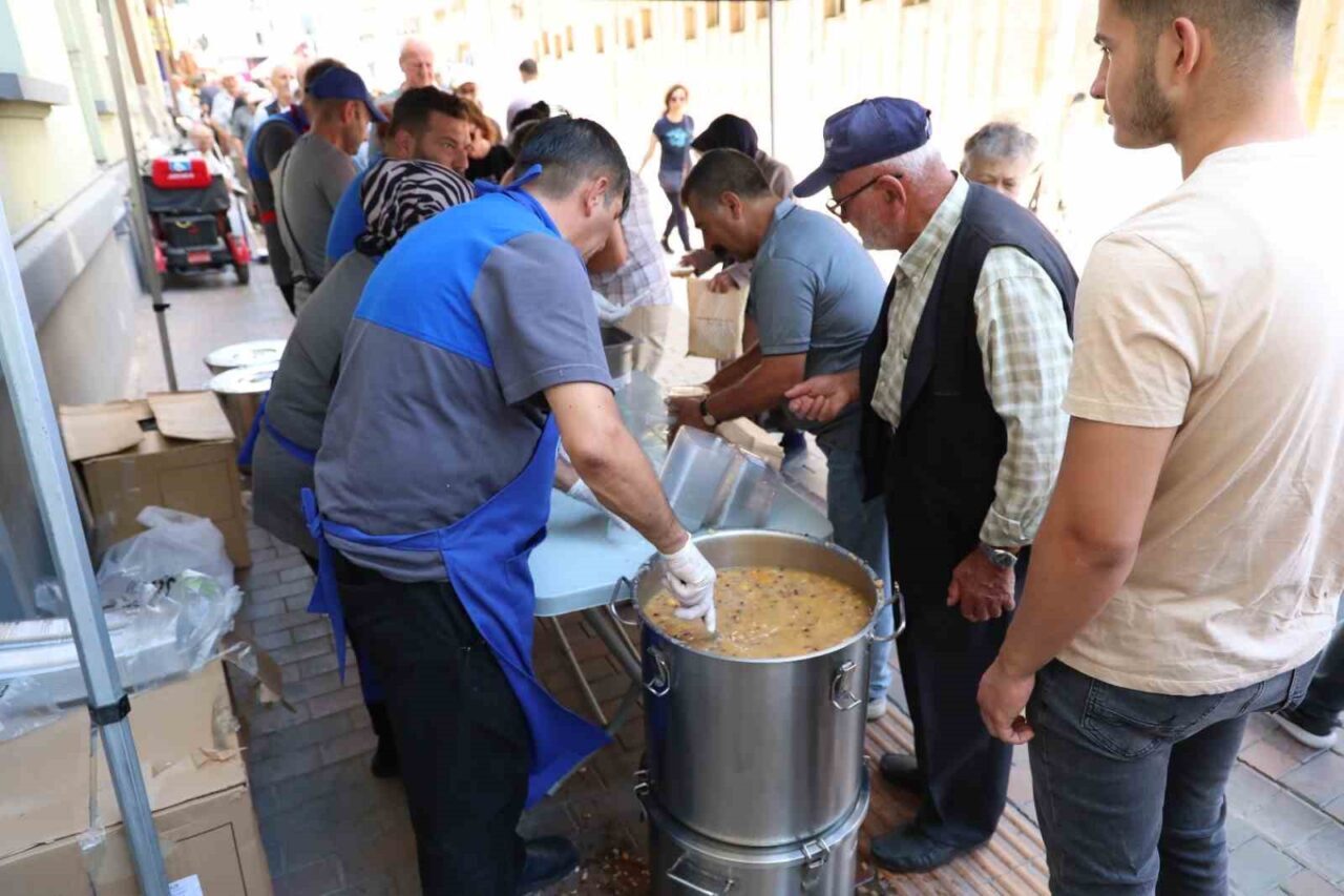 Odunpazarı Belediyesi, Muharrem ayı dolayısıyla birlik, dayanışma ve paylaşmanın simgesi