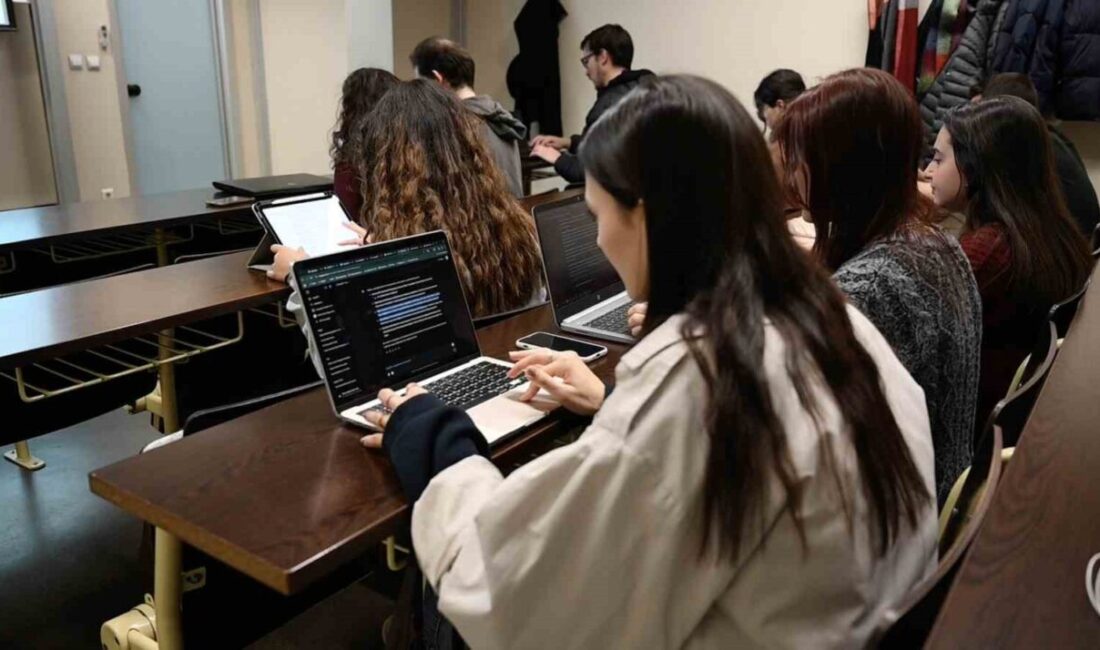 Bahçeşehir Üniversitesi (BAU), hayata geçirdiği projeyle öğrencilerden akademisyenlere, yöneticilerden araştırmacılara