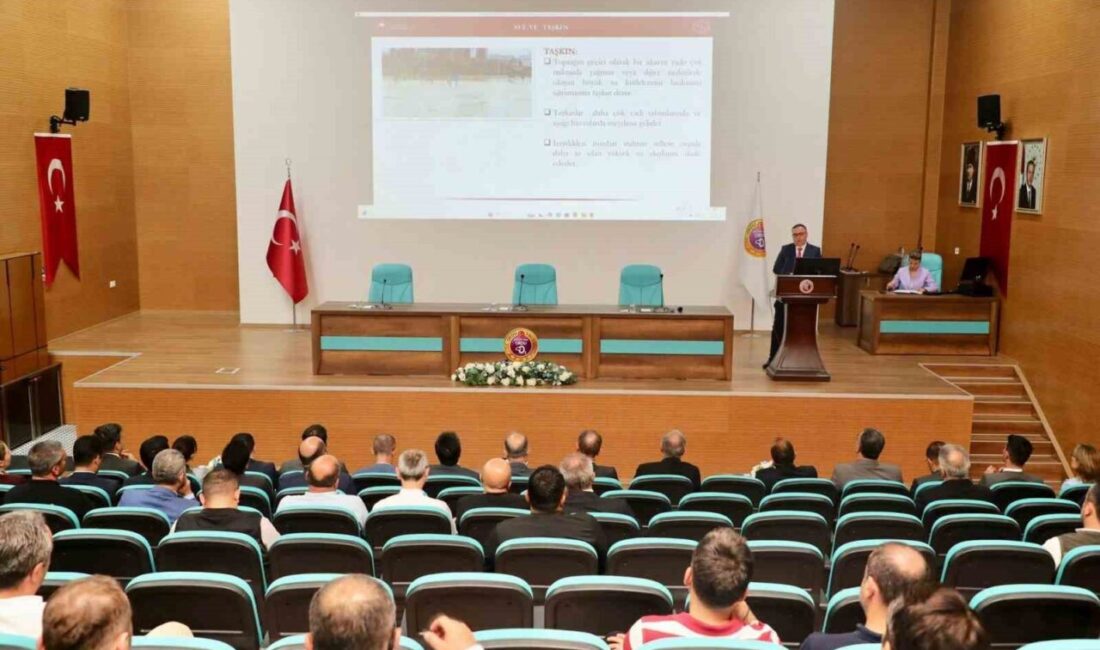 Ordu ili genelinde taşkın riskine karşı alınacak önlemler, düzenlenen toplantı