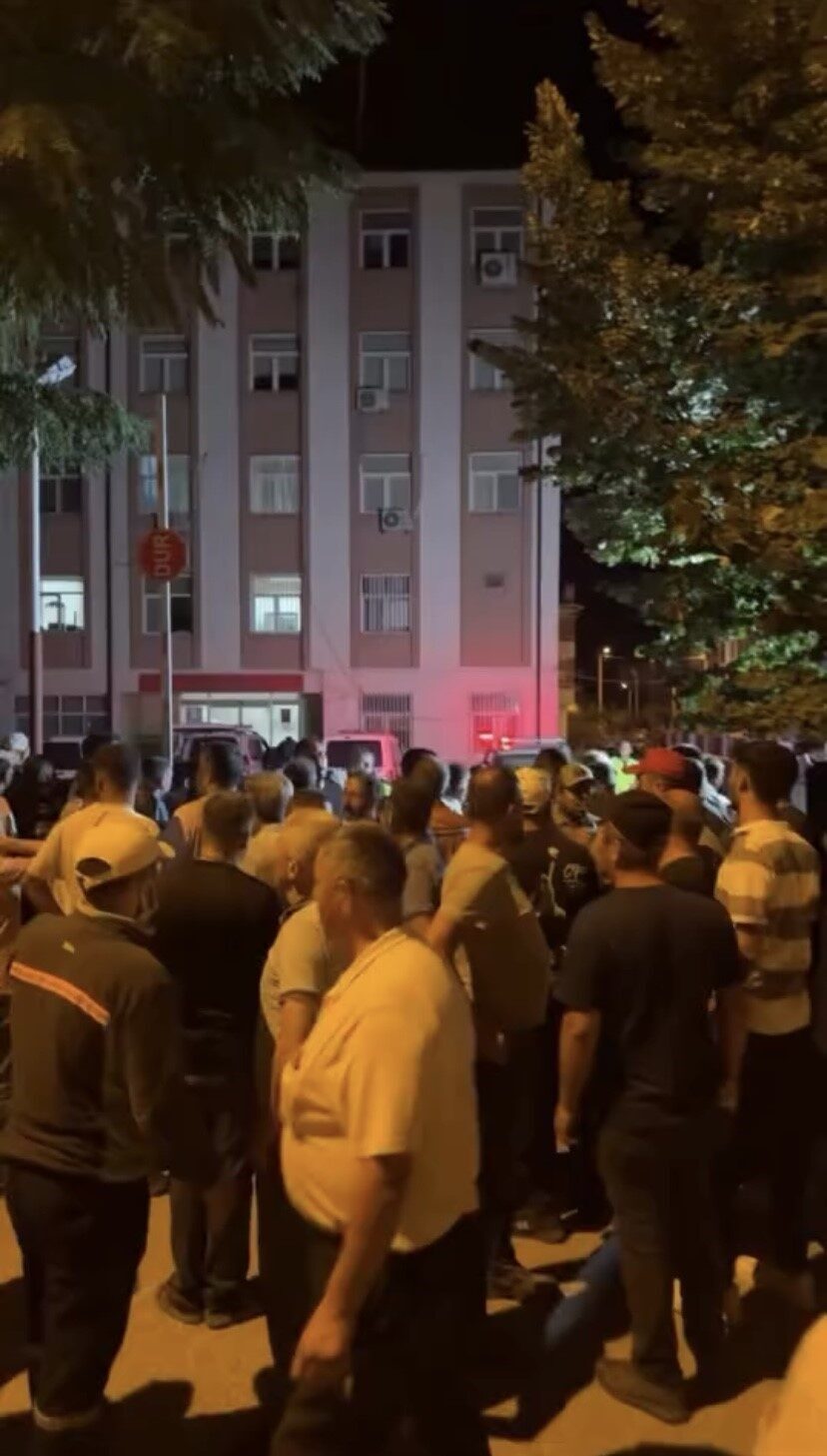 Bursa’nın Harmancık ilçesinde devam eden ve 5-6 köyün boşaltılmasına sebep