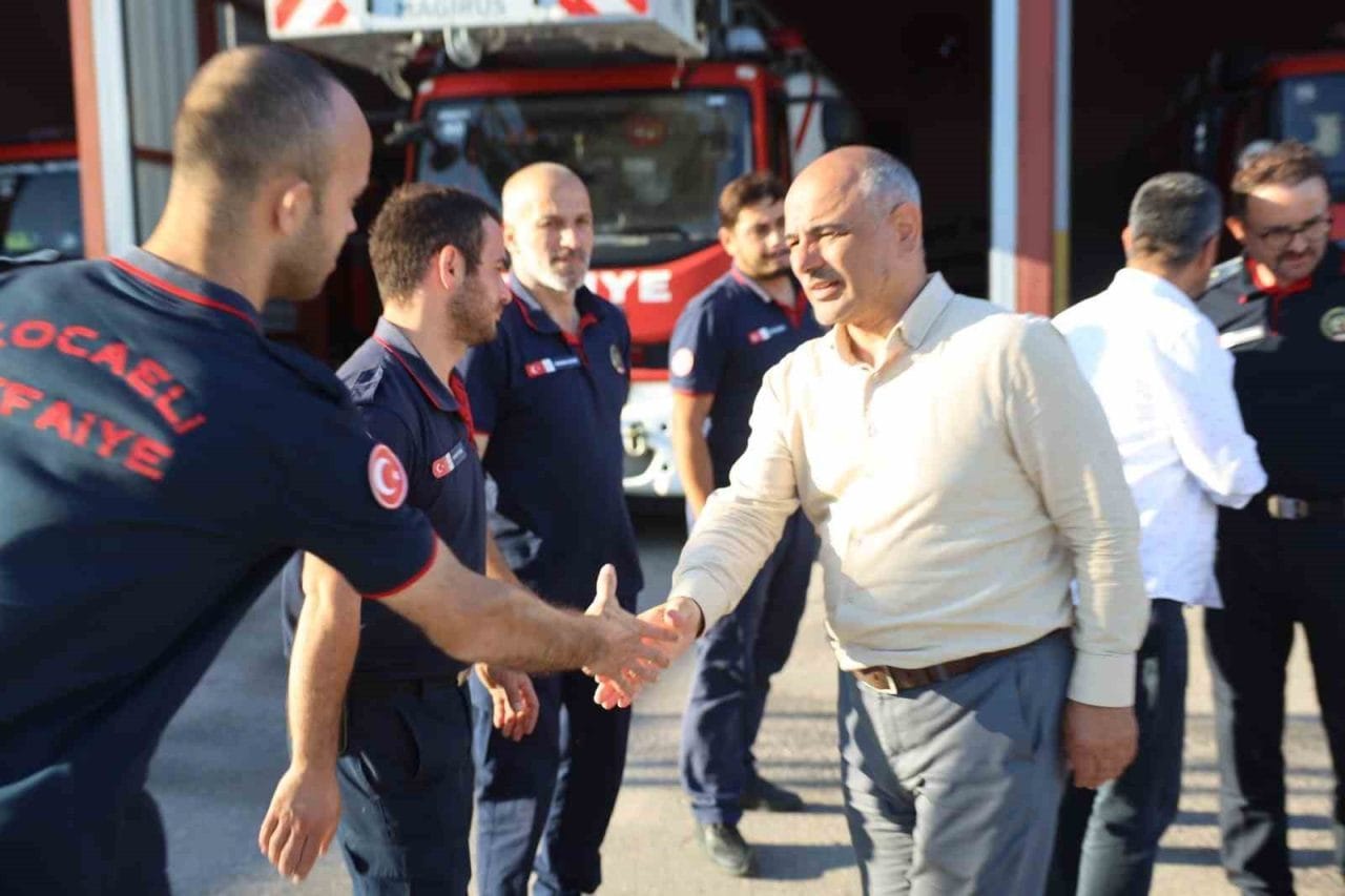 Körfez Belediye Başkanı Şener Söğüt, geçtiğimiz hafta önce Körfez’de ardından