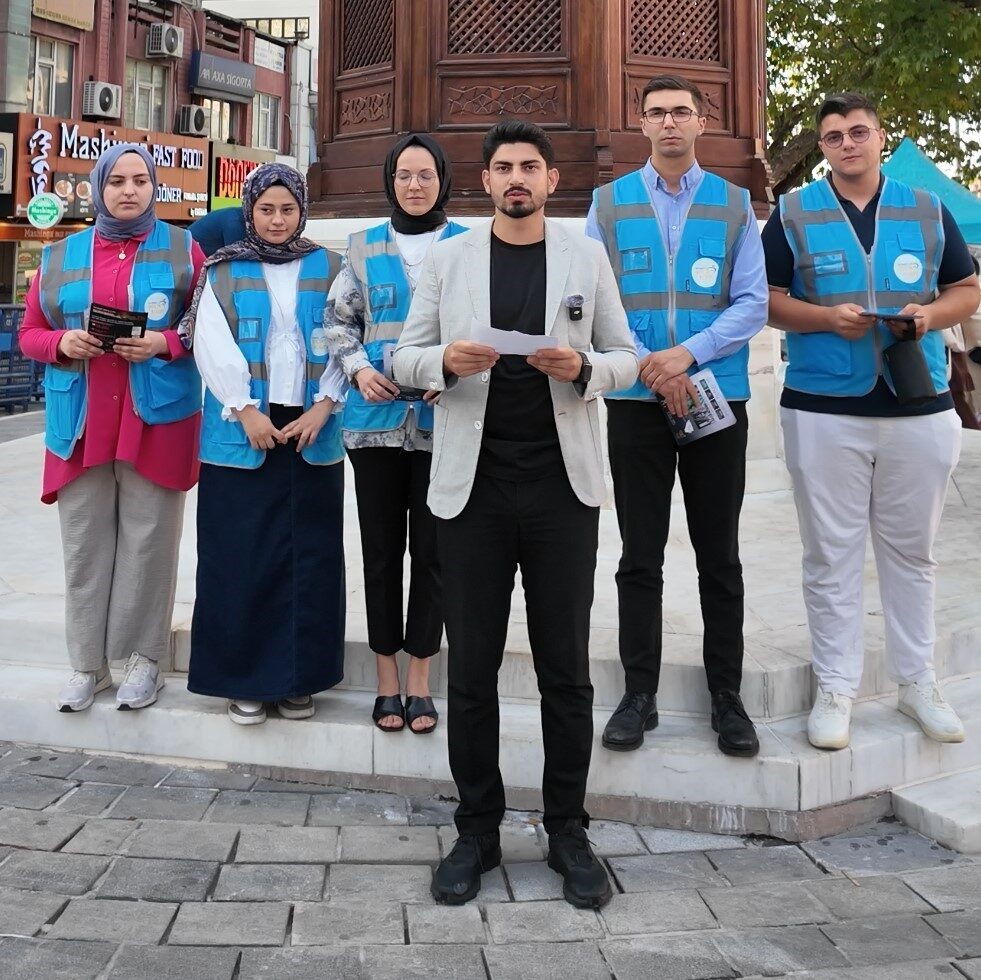 AK Parti Osmangazi İlçe Gençlik Kolları, Srebrenitsa Katliamı’nın yıldönümünde anlamlı