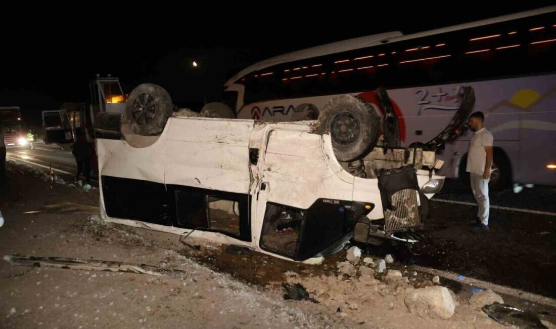 NEVŞEHİR (İHA) – Nevşehir’de otomobil ile minibüsün çarpıştığı kazada 2’si