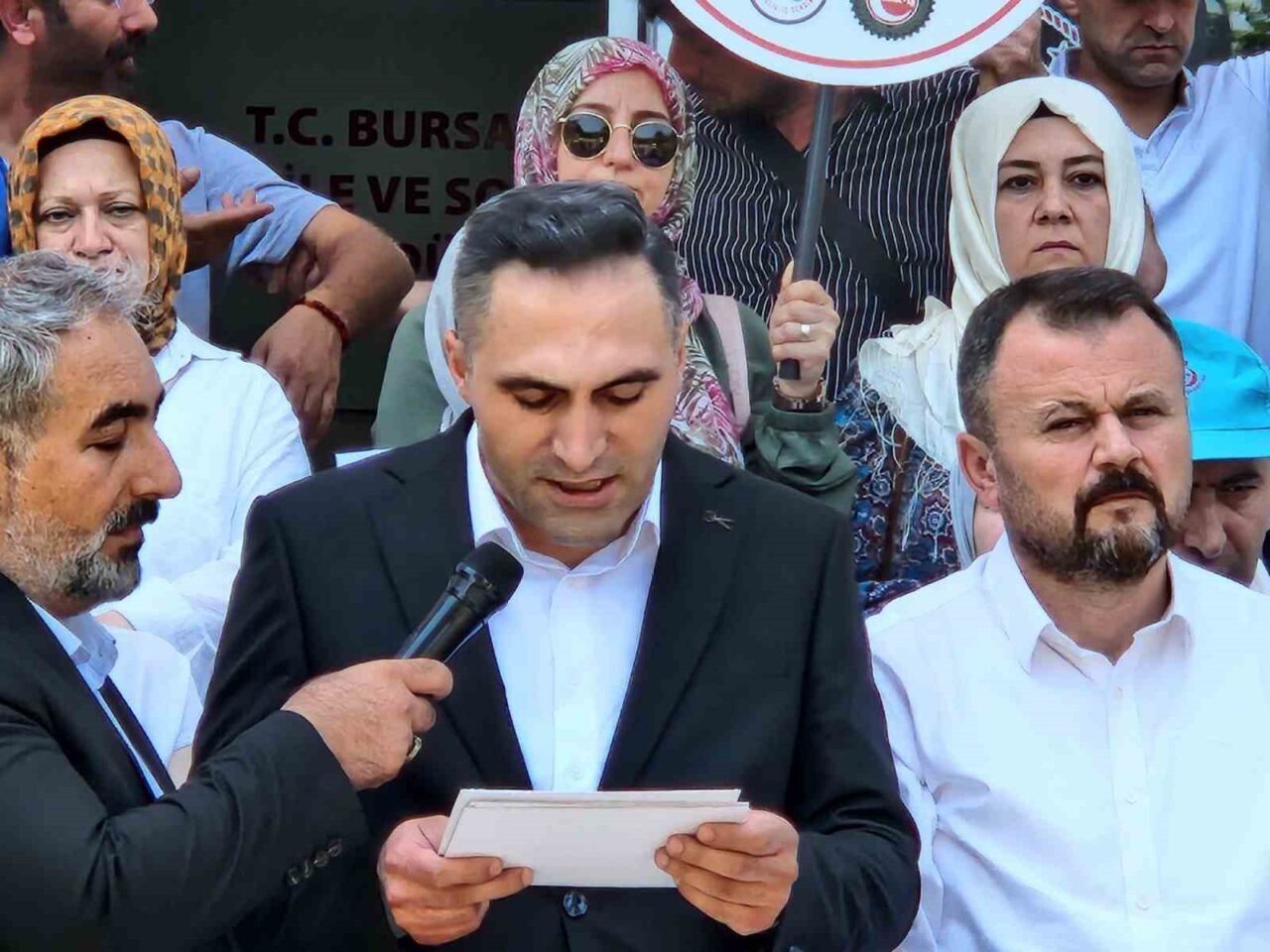 Öz Sağlık İş Sendikası Genel Başkan Yardımcısı Süleyman Doğan, Hak-İş