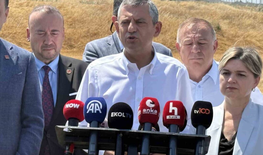 Cumhuriyet Halk Partisi Genel Başkanı Özgür Özel, İstanbul Silivri’de bulunan