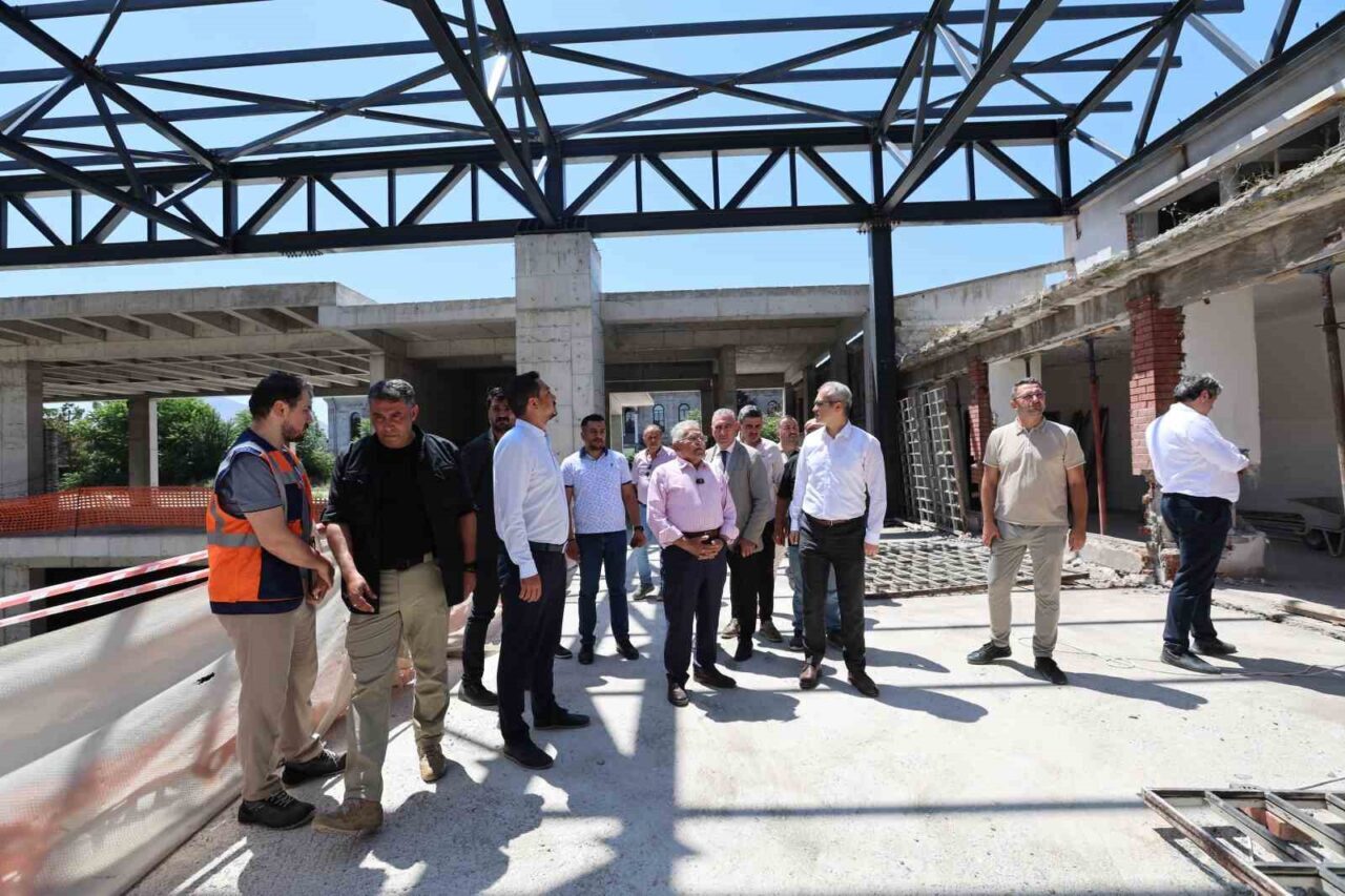 Kayseri Büyükşehir Belediye Başkanı Dr. Memduh Büyükkılıç; 7,5 milyon yıllık