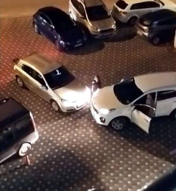 Kayseri’nin Talas ilçesinde sürücüler arasında yanlış park yüzünden çıkan kavga,