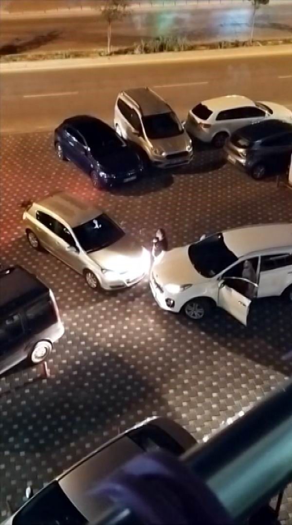Kayseri’nin Talas ilçesinde sürücüler arasında yanlış park yüzünden çıkan kavga,